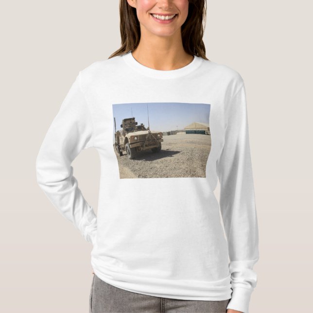 T-shirts Oshkosh M-ATV 2 (Frente)
