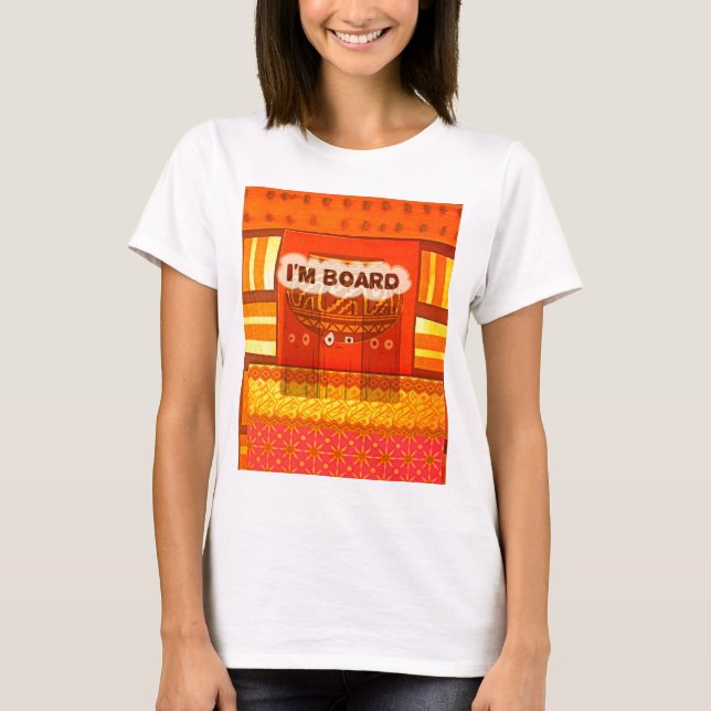 T-shirts Ouro Vermelho Africano Tradicional de Cores Tradic (Frente)