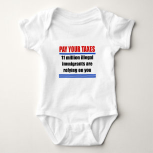 T-shirts Pague seus impostos. 11 illegals do millon confiam