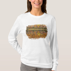 T-shirts Paisagem de outono com lago, Vermont, EUA