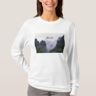 T-shirts Paisagem do Mt. Huangshan (Montanha Amarela) em
