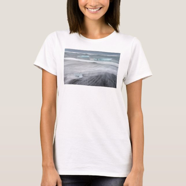 T-shirts Paisagem grosseira com gelo, Islândia (Frente)
