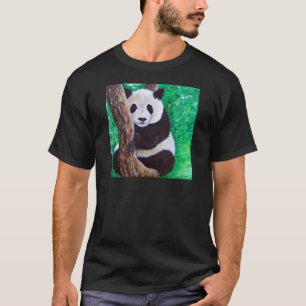 T-shirts Panda em uma Árvore Pintura