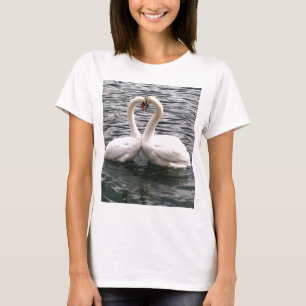 T-shirts Pares bonitos da cisne
