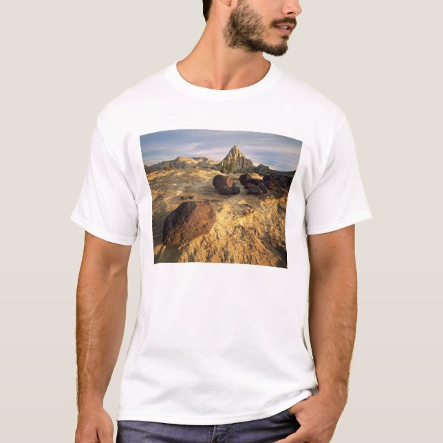 T-SHIRTS PARQUE NACIONAL CAPITOL REEF, UTAH. EUA. (Frente)