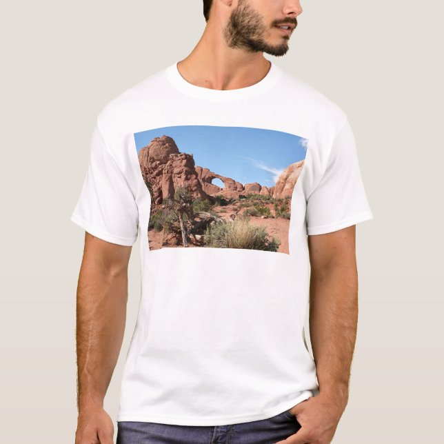 T-shirts Parque nacional dos arcos, perto de Moab, Utá, EUA (Frente)