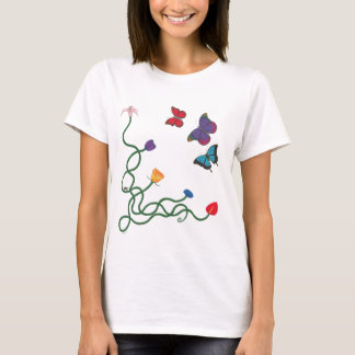 T-shirts Parte dianteira das flores e das borboletas
