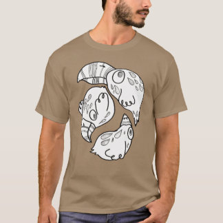 T-shirts pássaros doodlish que voam em um círculo