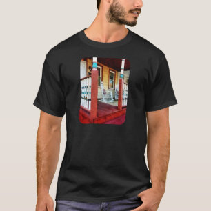 T-shirts Patamar com os trilhos vermelhos, brancos e azuis