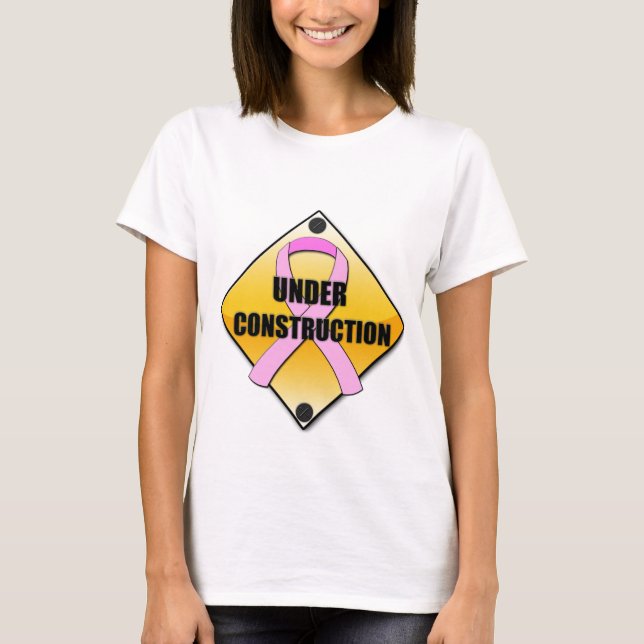 T-shirts Peitos sob a construção ($24,95) (Frente)
