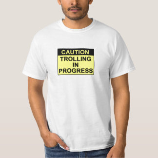 T-shirts Pesca à linha em andamento