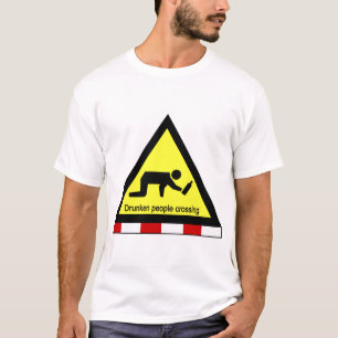 T-shirts Pessoas bêbadas atravessando ⚠ Sinal Tailandês ⚠