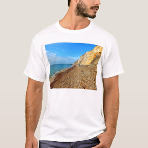 T-shirts Pifres coloridos e praia em Alum Bay
