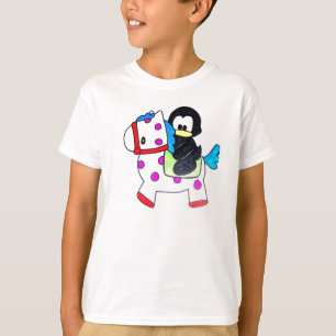 T-shirts pinguim e cavalo