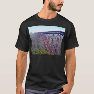 T-shirts Ponte de desfiladeiro de rio novo