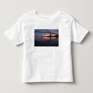 T-shirts Ponte Sagamore sobre o canal de Cape Cod, 2