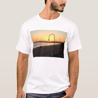 T-shirts Por do sol na praia de Kilda da rua
