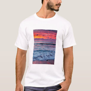 T-shirts Pôr do sol sobre as ondas do oceano, Califórnia