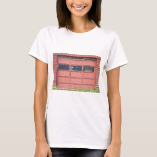 T-shirts Porta vermelha da garagem