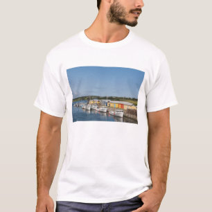 T-shirts Porto do North Lake, Ilha do Príncipe Eduardo.
