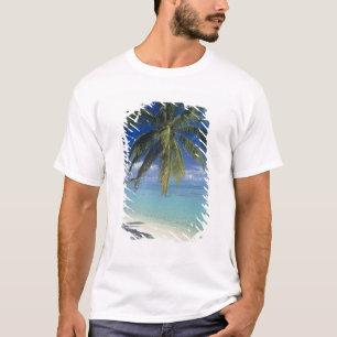 T-shirts Praia de Matira na ilha de Bora Bora, Sociedade