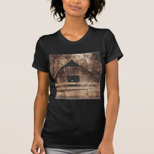T-shirts Primerce de inverno no campo da neve rural