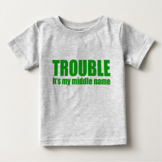 T-shirts Problema - é meu nome do meio (o verde)
