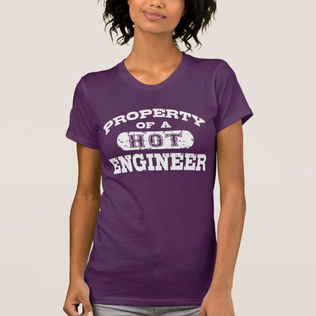 T-shirts Propriedade de um Engenheiro quente (Frente)