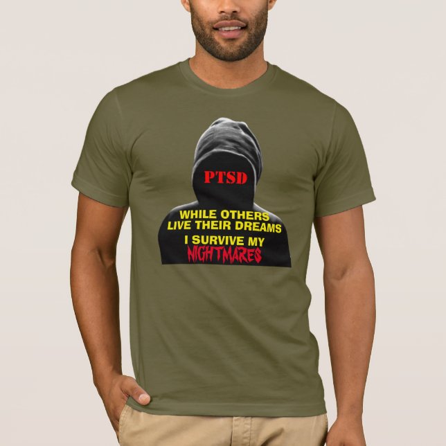 T-SHIRTS PTSD: ENQUANTO OUTROS VIVEM OS SONHOS (Frente)