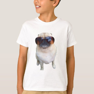 T-shirts Pug com óculos de sol