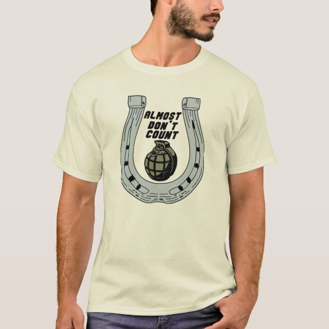 T-shirts quase não conte (Frente)