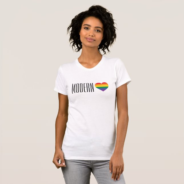 T-shirts Rainbow Pride Heart Modern Love (Frente Completa)