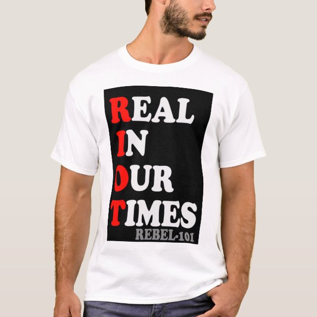 T-shirts Real em nosso T das épocas (Frente)