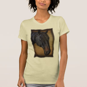 T-shirts Retrato de Cavalo Negro no efeito de pergaminho ru