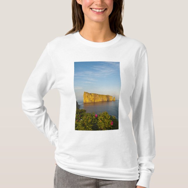 T-shirts Rocher Perce (Rocha Perce), Quebec, Canadá. (Frente)