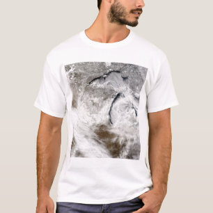 T-shirts Ruas da nuvem sobre o Lago Superior e o lago Michi