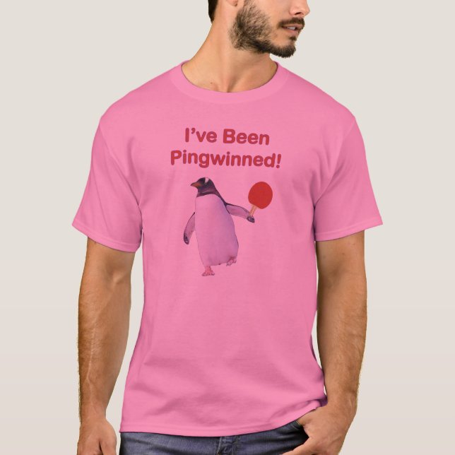 T-shirts Sibilo Pong do pinguim de Pingwinned (Frente)
