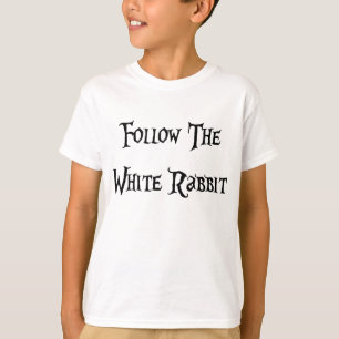T-shirts Siga a Alice do Coelho Branco