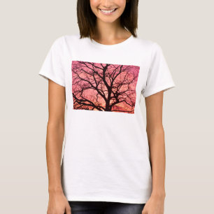 T-shirts Silhueta de árvores escamosas