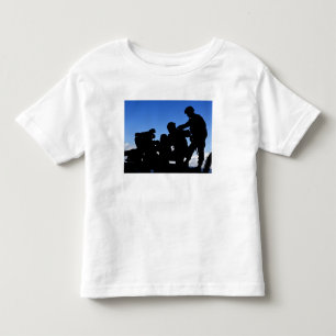 T-shirts Silhueta dos soldados