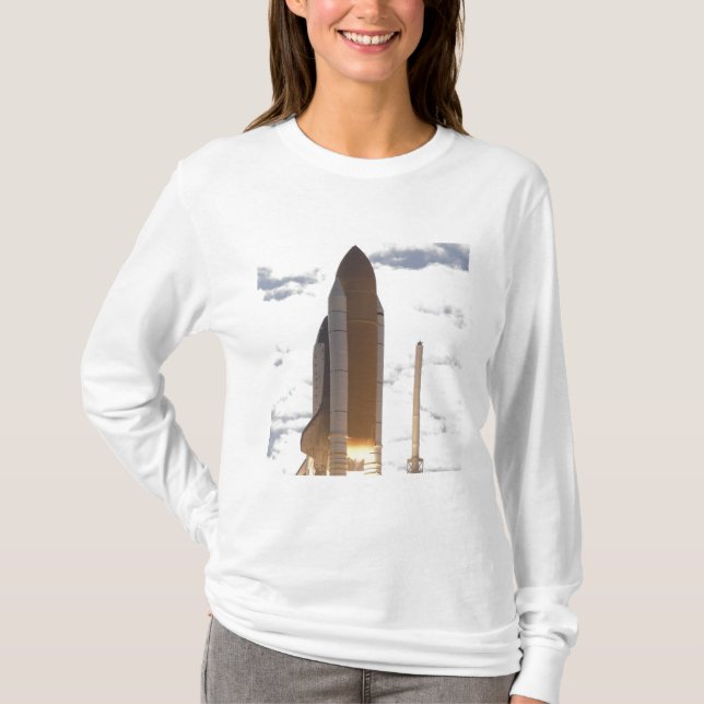 T-shirts Space Shuttle Atlantis levanta 16 (Frente)
