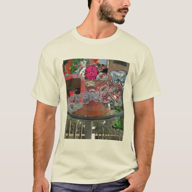 T-shirts Strawberry Fields para sempre (Frente)