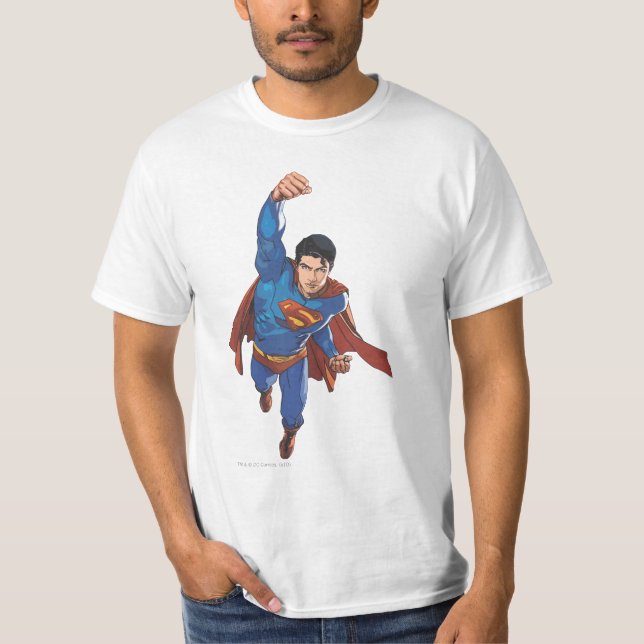 T-shirts Superman Voando para a Frente (Frente)