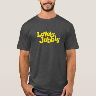 T-shirts T gráfico bonito do slogan do texto amarelo de