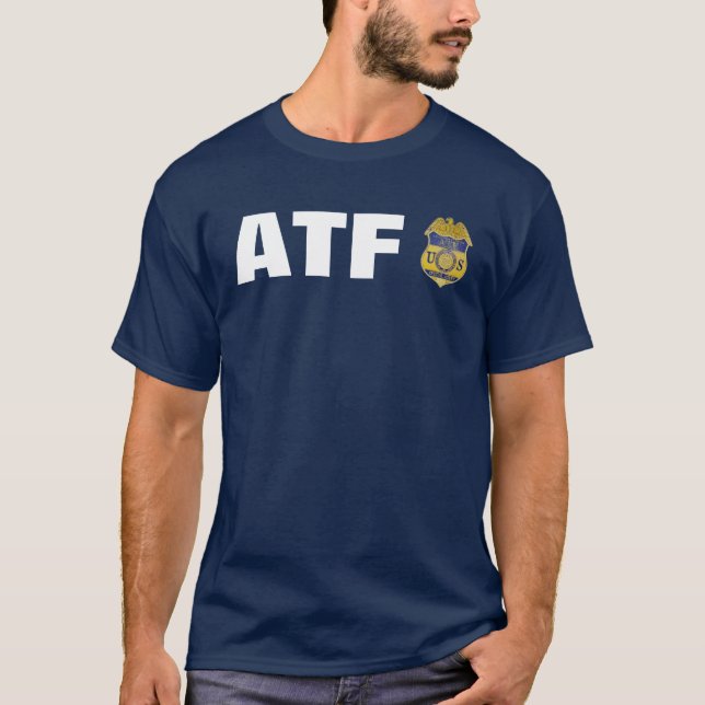 T-SHIRTS TABACO E ARMAS DE FOGO DO ÁLCOOL DO ATF (Frente)