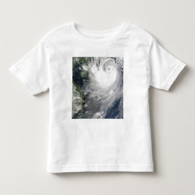 T-shirts Tempestade tropical Koppu perto de terra (Frente)