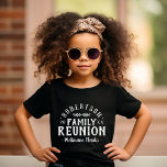 T-shirts Teto da Reunião Familiar Personalizada Moderna Rus<br><div class="desc">Crie uma camiseta personalizada da Associação Familiar para bebês, crianças e adultos. Personalize-o com o nome da sua família, o ano, o local ou qualquer outro texto personalizado. Clique no botão Personalizar para alterar fontes e cores, adicionar seu próprio texto e fotos. Selecione em todos os nossos estilos de roupa...</div>