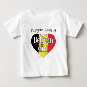 T-shirts Todo Mundo Adora Uma Menina Belga