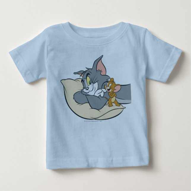 T-shirts Tom e Jerry no Travesseiro (Frente)