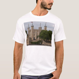 T-shirts Torre de Londres Inglaterra vista através do rio